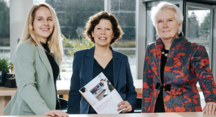 V.l.n.r Yvonne Greeuw, Ingrid Relou, Carmen van Vilsteren